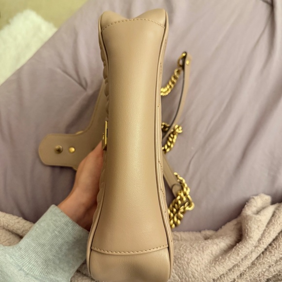 Taupe GUCCI Matelasse Medium GG Marmont Shoulder Bag - Picture 8 of 13